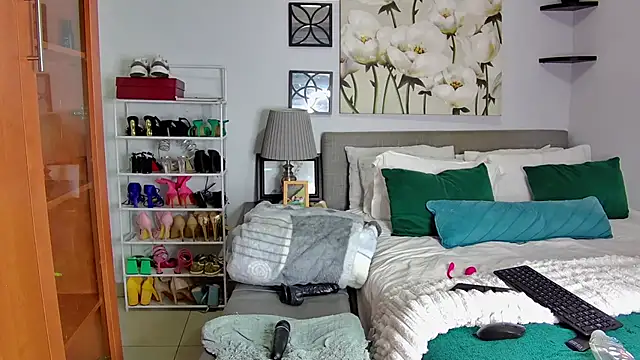 NaughtyKelly28 online show from 02-06-26, 04:19