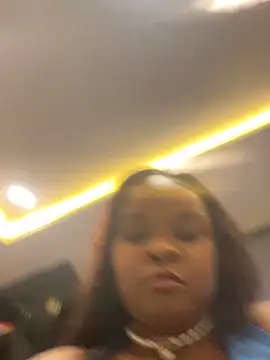 NaughtyKelly28 online show from 12-22-25, 12:22