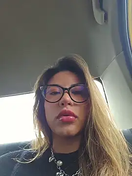 Snapshot of Karen_San_Miguel chatting on 05-26-26, 02:37 Karen San Miguel online show from 05-26-26, 02:37