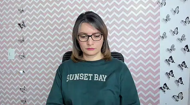 Amie Adams82  online show from 03-10-25, 06:23