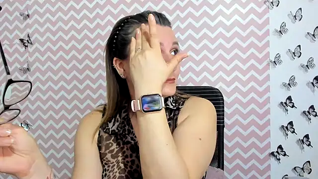 Amie Adams82  online show from 02-17-25, 10:27