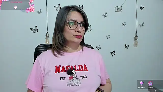 Amie Adams82  online show from 09-24-25, 07:09