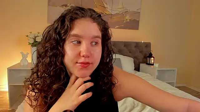 Ariella Sol online show from 07-10-26, 01:27