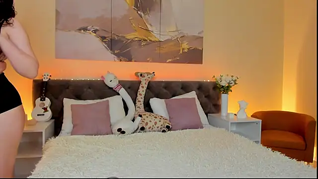 Snapshot of Ariella_Sol chatting on 01-22-25, 01:10 Ariella Sol online show from 01-22-25, 01:10