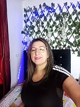 any mour online show from 09-25-25, 06:47