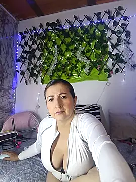 any mour online show from 03-11-26, 04:45