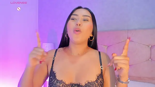 Cameliaa Smiith online show from 09-19-25, 07:01