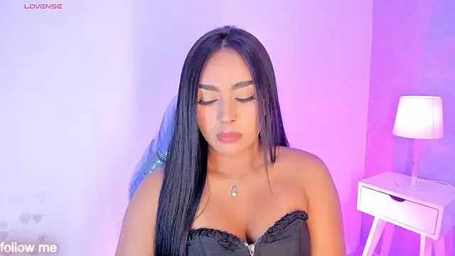 Cameliaa Smiith online show from 03-21-26, 03:52