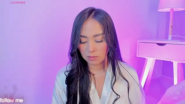 Cameliaa Smiith online show from 11-22-25, 03:49