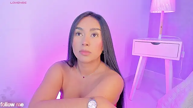 Cameliaa Smiith online show from 10-25-25, 03:38