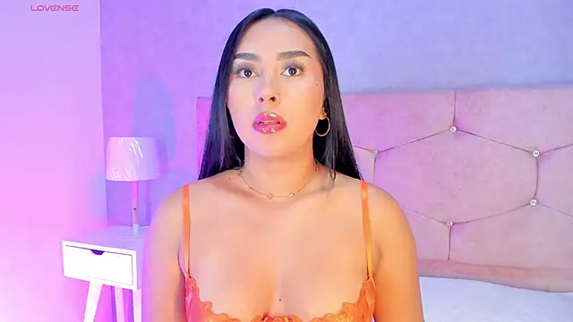 Cameliaa Smiith online show from 09-20-25, 04:17