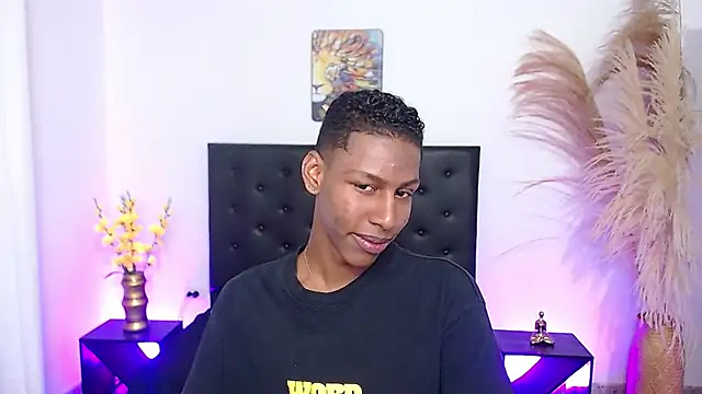 maiki18  online show from 11-01-25, 02:00