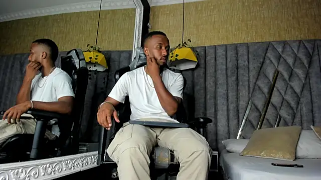 JamesParck online show from 03-17-26, 11:41