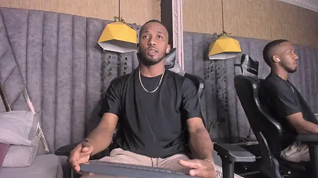 Snapshot of JamesParck chatting on 02-26-26, 08:09 JamesParck online show from 02-26-26, 08:09