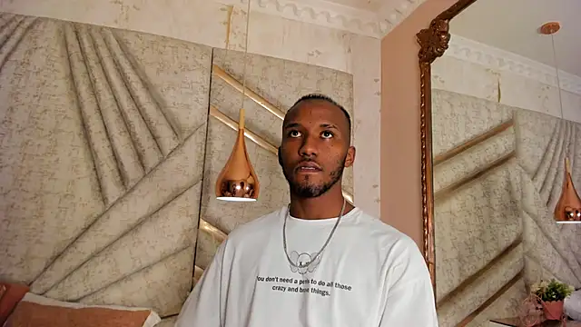 Snapshot of JamesParck chatting on 03-05-25, 06:56 JamesParck online show from 03-05-25, 06:56