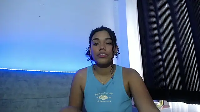 Snapshot of Dena_k_ chatting on 11-29-25, 07:47 Dena k online show from 11-29-25, 07:47