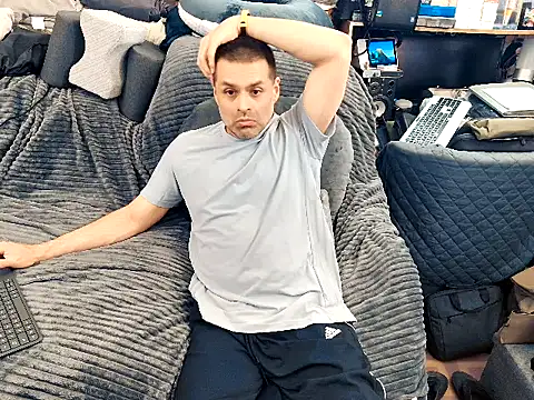 ClampMaster online show from 12-19-25, 02:04