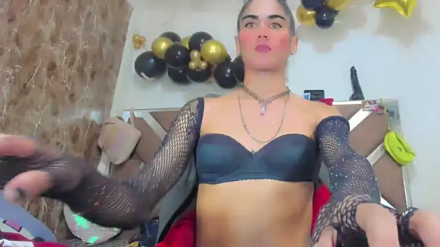 Snapshot of hannabigdirty chatting on 02-04-26, 05:52 hannabigdirty online show from 02-04-26, 05:52