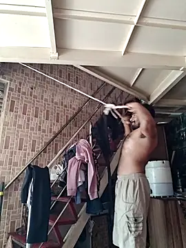 rayhan085 online show from 09-10-25, 08:24