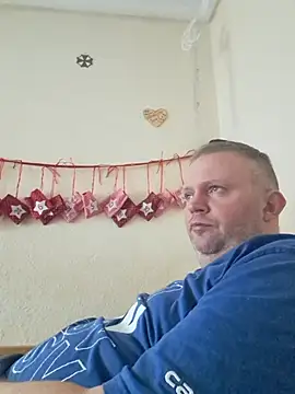 Snapshot of ShyBoy1982 chatting on 02-17-25, 03:33 ShyBoy1982 online show from 02-17-25, 03:33