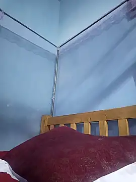 cocolicky online show from 10-18-25, 08:16