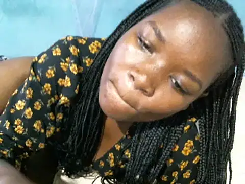 cocolicky online show from 10-26-25, 07:42