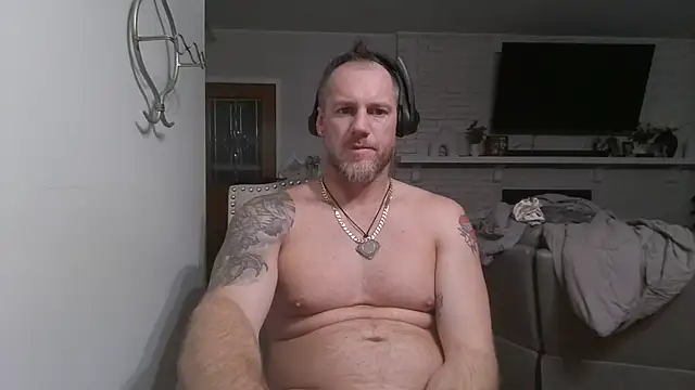 Snapshot of Freakslut007 chatting on 08-06-26, 07:58 Freakslut007 online show from 08-06-26, 07:58