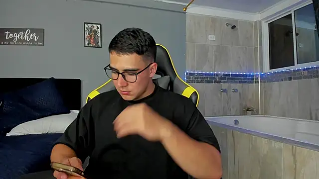 owengray2n online show from 02-20-25, 01:14