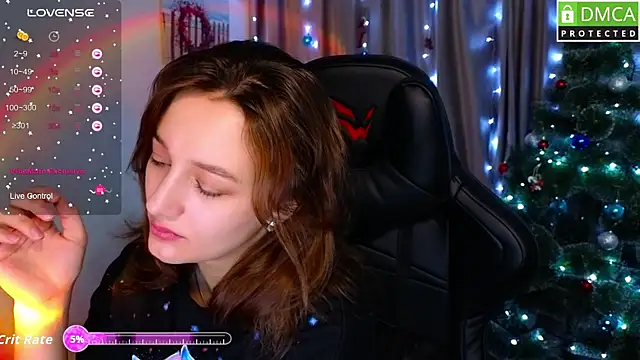 Snapshot of Sinty_Noria chatting on 12-18-25, 01:11 Sinty Noria online show from 12-18-25, 01:11