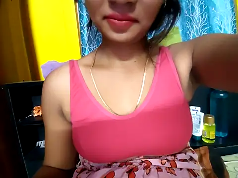 cutesoma2 online show from 04-08-26, 06:42