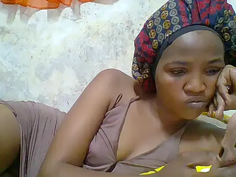 Snapshot of pretty_cool chatting on 05-16-26, 07:07 pretty cool online show from 05-16-26, 07:07