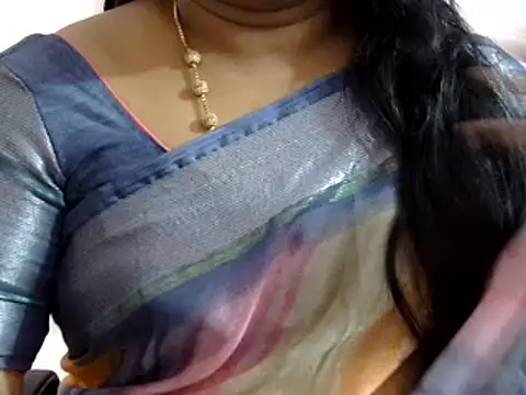 Snapshot of Vennela-1-Telugu chatting on 02-14-25, 02:33 Vennela-1-Telugu online show from 02-14-25, 02:33