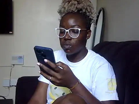 Sexy racy rebel  online show from 12-15-25, 10:43