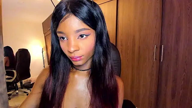 alikahouston4 online show from 09-19-25, 03:43