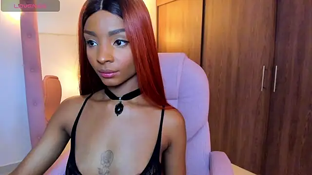 Snapshot of alikahouston4 chatting on 05-13-26, 03:35 alikahouston4 online show from 05-13-26, 03:35