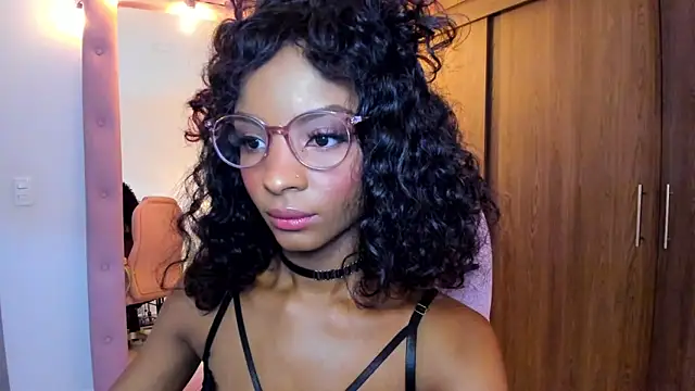 alikahouston4 online show from 02-11-26, 04:01