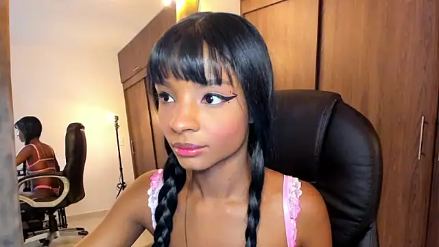 alikahouston4 online show from 02-10-25, 01:46