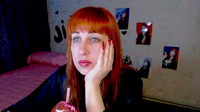 Snapshot of JillStevens chatting on 03-12-25, 04:51 JillStevens online show from 03-12-25, 04:51