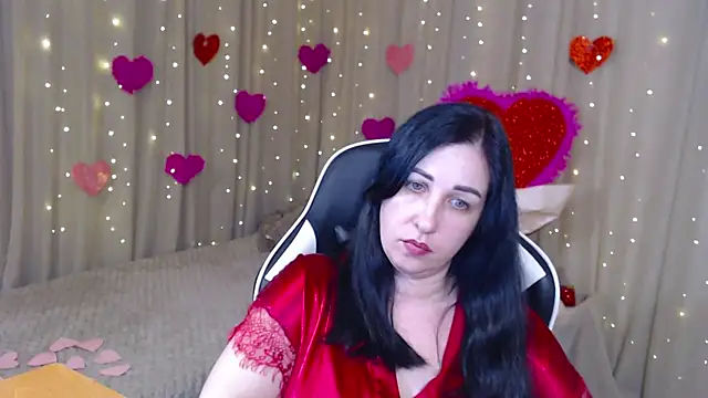 Snapshot of JillStevens chatting on 02-15-26, 08:41 JillStevens online show from 02-15-26, 08:41