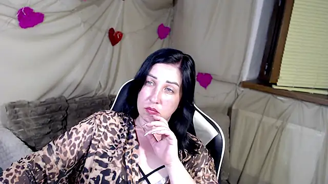 JillStevens online show from 06-10-26, 06:53