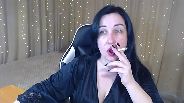 Snapshot of JillStevens chatting on 02-07-26, 04:31 JillStevens online show from 02-07-26, 04:31