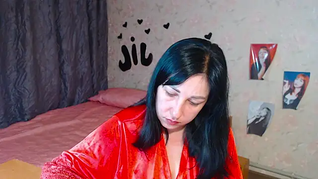 Snapshot of JillStevens chatting on 09-25-25, 02:39 JillStevens online show from 09-25-25, 02:39