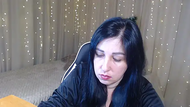 JillStevens online show from 01-12-26, 02:18