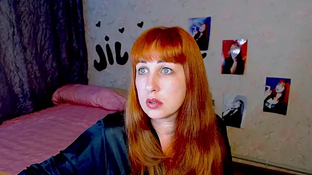 Snapshot of JillStevens chatting on 03-12-25, 02:45 JillStevens online show from 03-12-25, 02:45