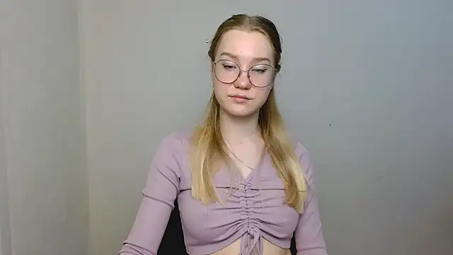 cindi hot online show from 01-15-26, 04:54