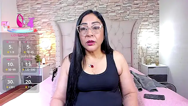 Gina Myers online show from 10-10-25, 12:17