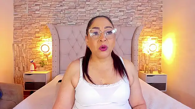 Gina Myers online show from 03-13-25, 12:24