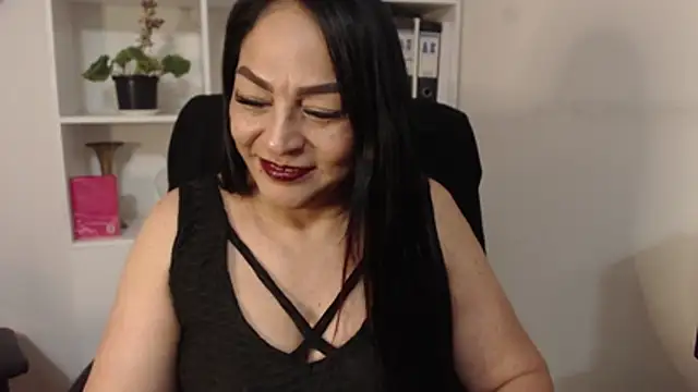 Gina Myers online show from 06-19-26, 03:34