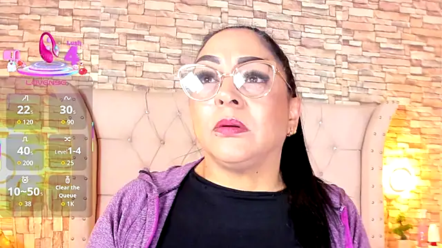 Gina Myers online show from 09-17-25, 01:57