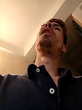 Snapshot of KidoXVII chatting on 10-10-25, 09:43 KidoXVII online show from 10-10-25, 09:43